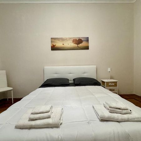 6 Posti Letto Vicino Al Centro Apartment Turin Ngoại thất bức ảnh