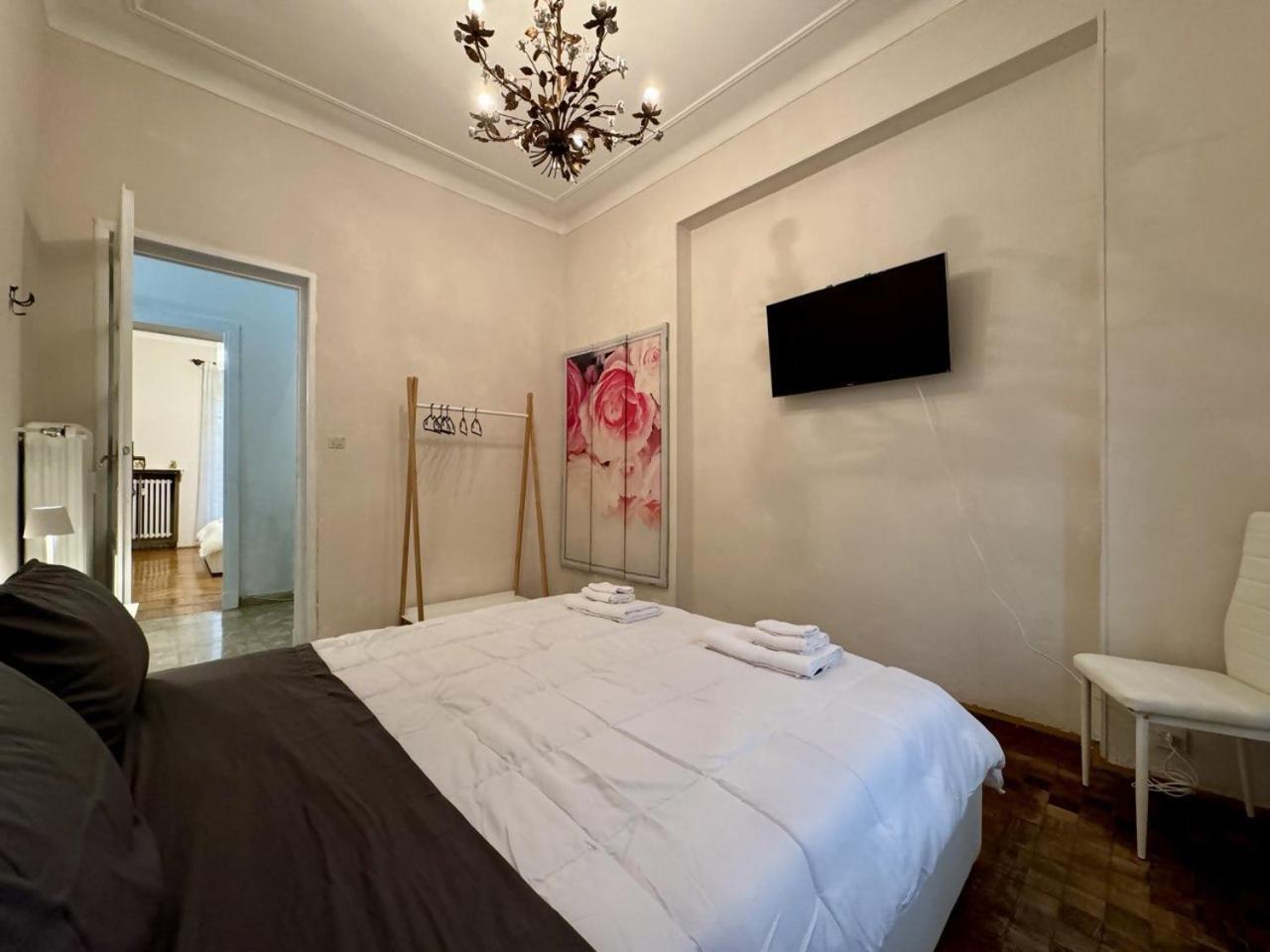 6 Posti Letto Vicino Al Centro Apartment Turin Ngoại thất bức ảnh