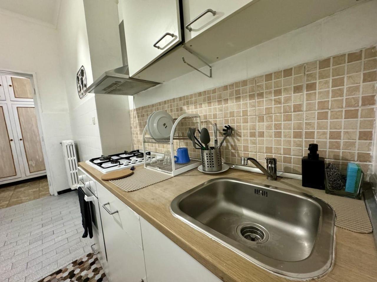 6 Posti Letto Vicino Al Centro Apartment Turin Ngoại thất bức ảnh